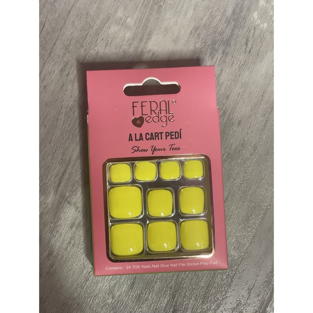 PRESSED ON 24 PCS PACK TOE NAILS BASIC AND FASHION‎ TRENDY COLORS AND DESIGNS